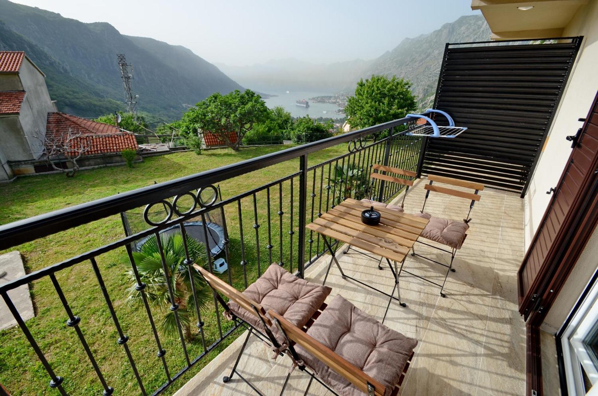 Apartments Orizzonte With Beautiful View Of The Bay Kotor Exteriér fotografie