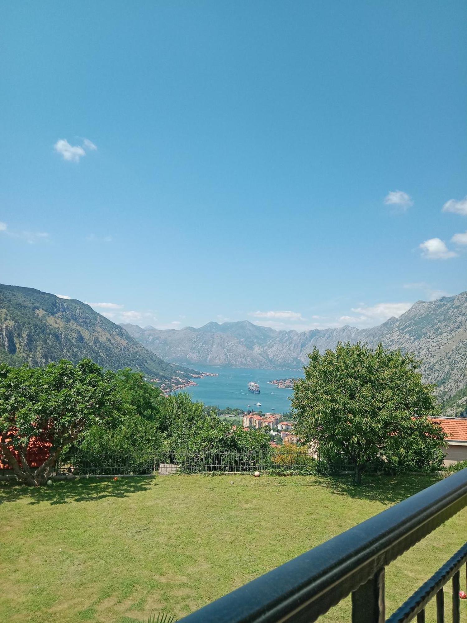 Apartments Orizzonte With Beautiful View Of The Bay Kotor Exteriér fotografie